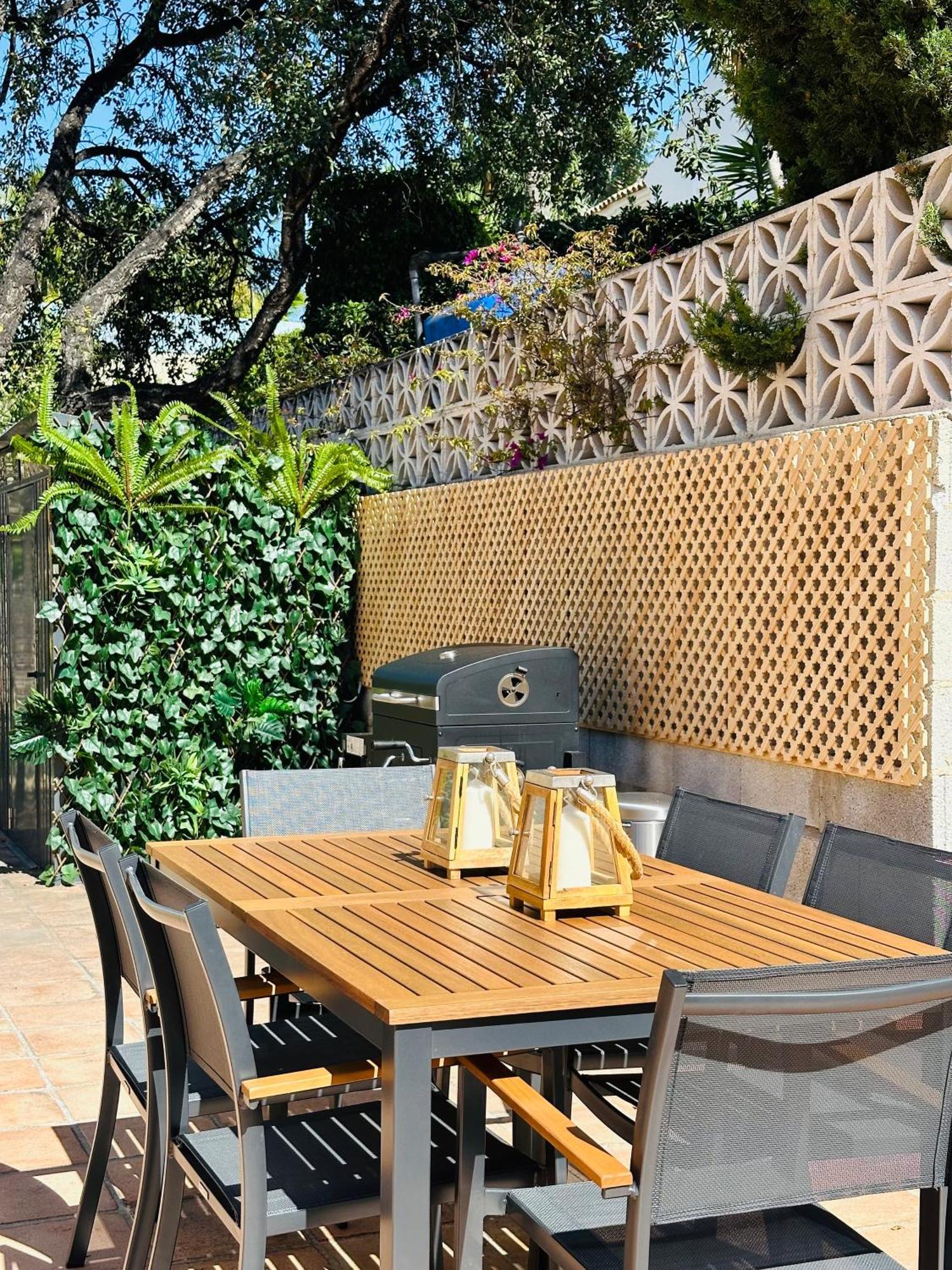 Villa Svim, Walking Distance To The Beach! Marbella Luaran gambar